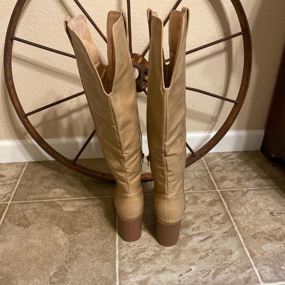 Journee Collection Tan Over the Knee Boots - Picture 3 of 4